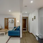 Bright & Modern By Homing