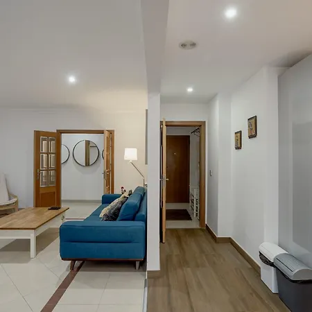 Bright & Modern By Homing