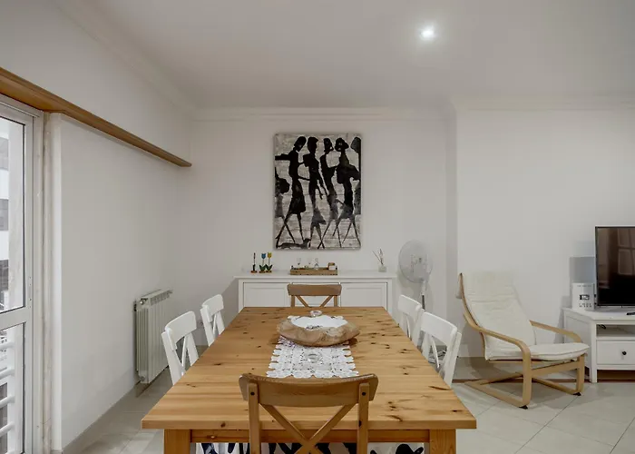 Bright & Modern By Homing Lejlighed