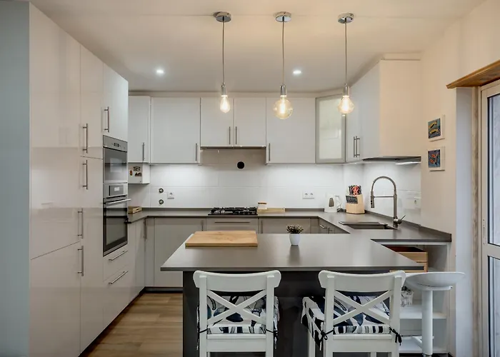 Bright & Modern By Homing Lejlighed Carcavelos (Lisbon)